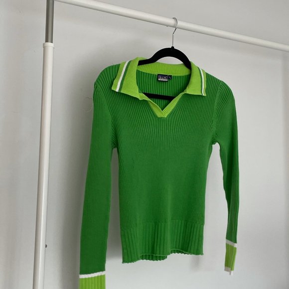Green Long-sleeve - Picture 1 of 4